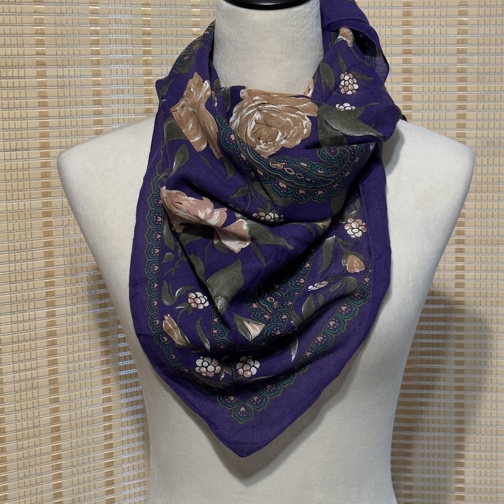 Axcess 90s Rayon Square Scarf Dark Purple Floral Roses Paisley Italy 30" Vtg - Picture 12 of 12